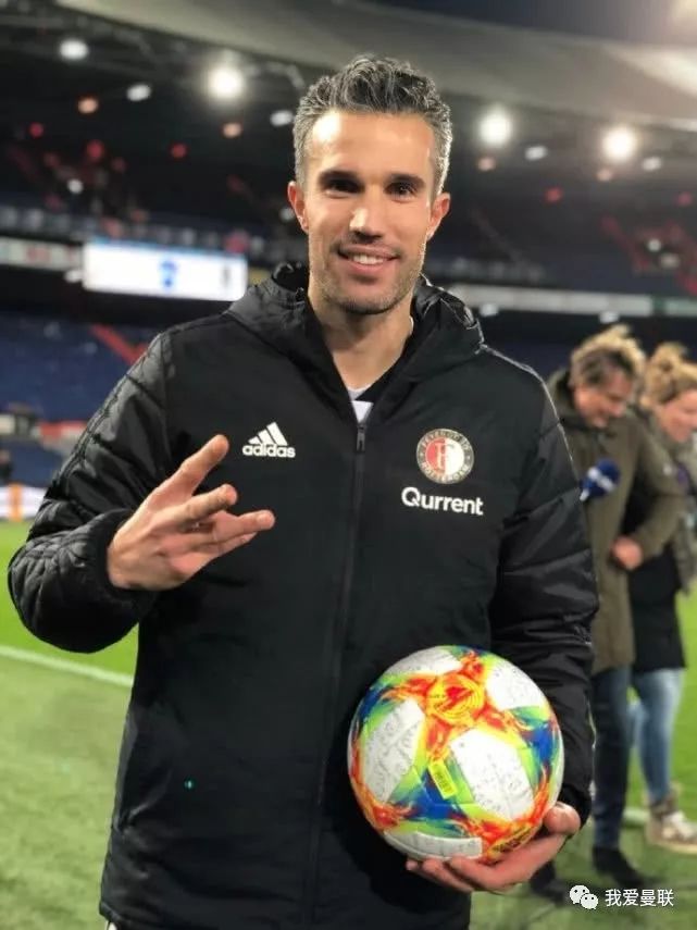 窗口期拜仁慕尼黑迎来里程碑:荷甲节点到来,质疑声仍在,身体对抗强度拉满 窗口期拜仁慕尼黑迎来里程碑:荷甲节点到来,质疑声仍在,身体对抗强度拉满